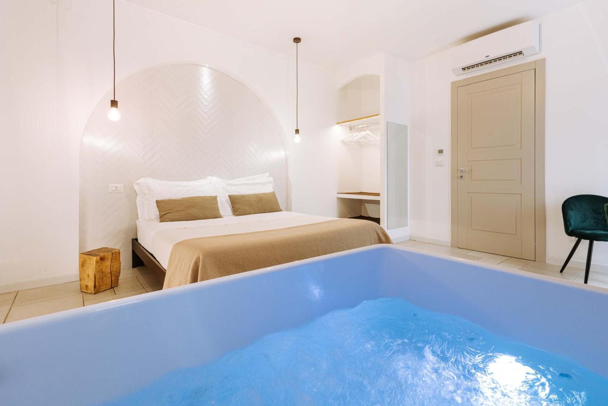 Dirium - Exclusive Rooms Monopoli Ngoại thất bức ảnh